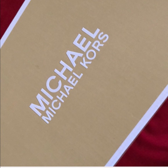 CUTE MICHEAL KORS FLATS - Picture 4 of 5